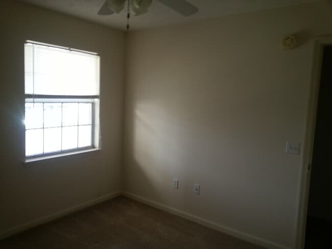 Foto del edificio - 1 Bedroom Condo in Waterway Village
