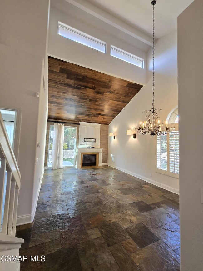 Foto del edificio - 491 Novara Way