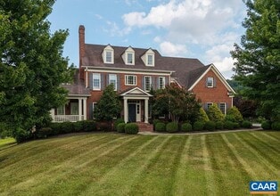 Building Photo - 585 Ragged Mountain Dr