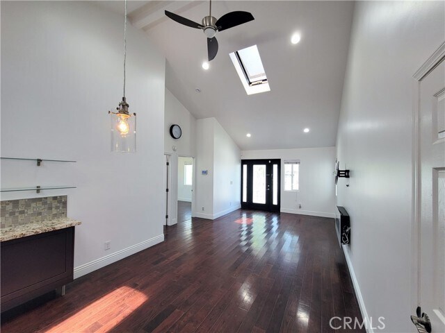 Foto del edificio - 5325 Autry Ave
