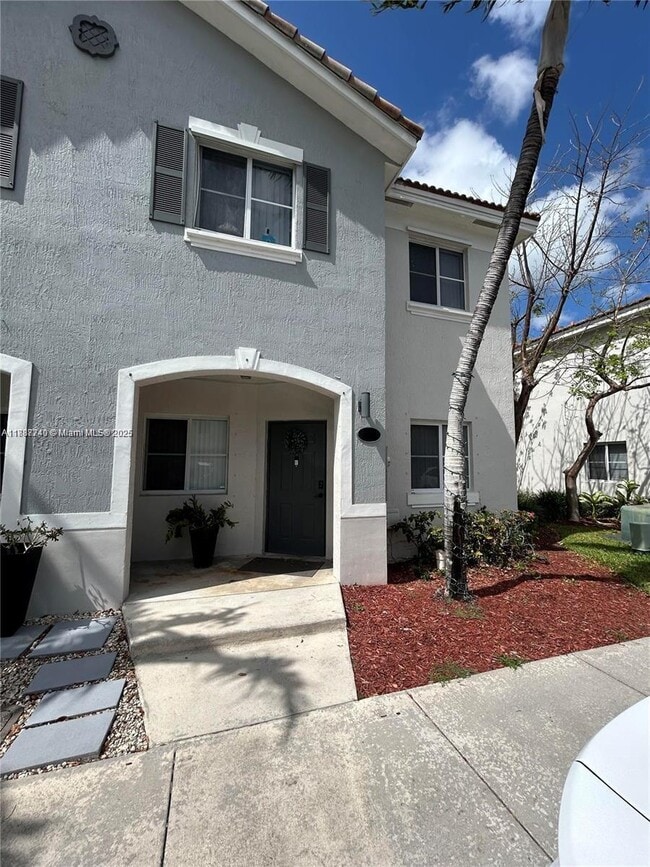 Building Photo - 1611 SE 31st Ct