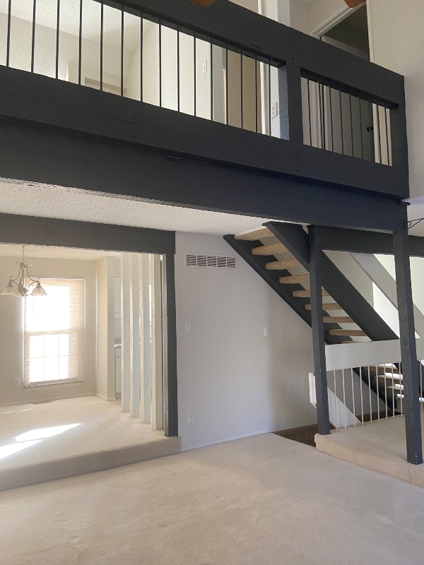 Building Photo - 8019 N Stoddard Ave