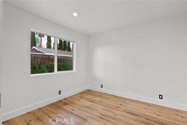 Building Photo - 12869 Norris Ave