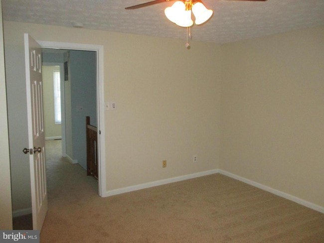 Building Photo - 9210 Pirates Cove