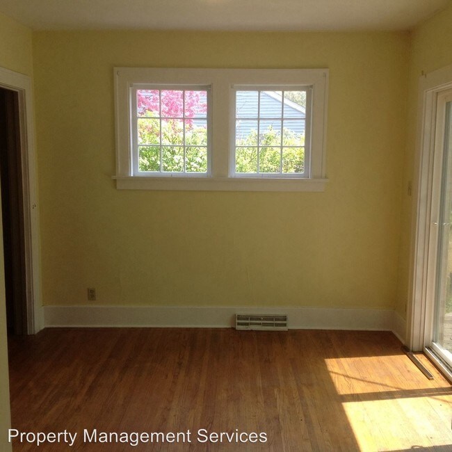 Foto del edificio - 3 br, 2 bath House - 1439 Kilbourn Street