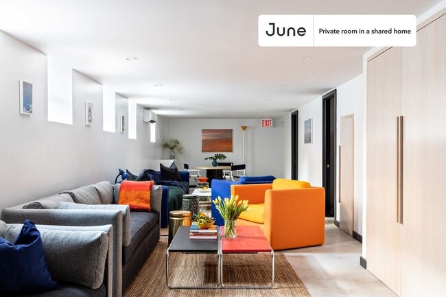 Building Photo - Bedford-Stuyvesant