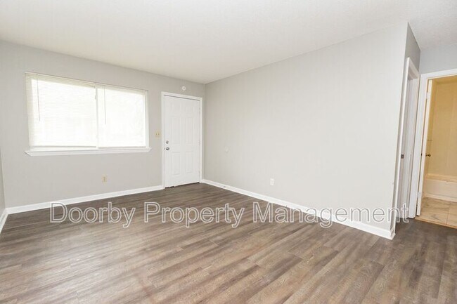 Building Photo - 124 Fawn Dr