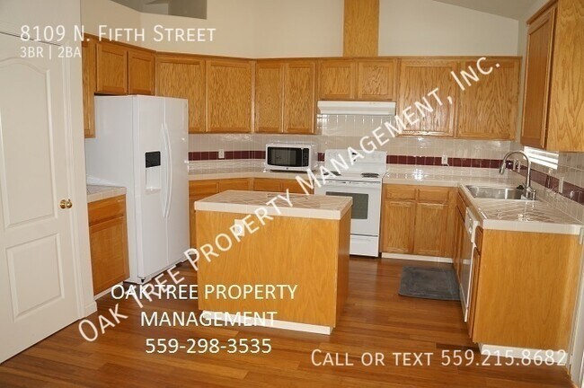 Foto del edificio - 8109 N. Fifth Street-