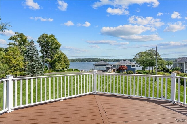 Building Photo - 1131 Marlyn Park Dr