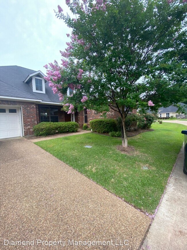 Building Photo - 3 br, 2 bath House - 293 Eagle Bend Way