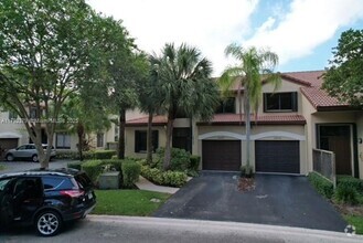 Building Photo - 10557 NW 10th Ct