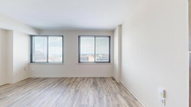 Interior Photo - Eleven55 Ripley