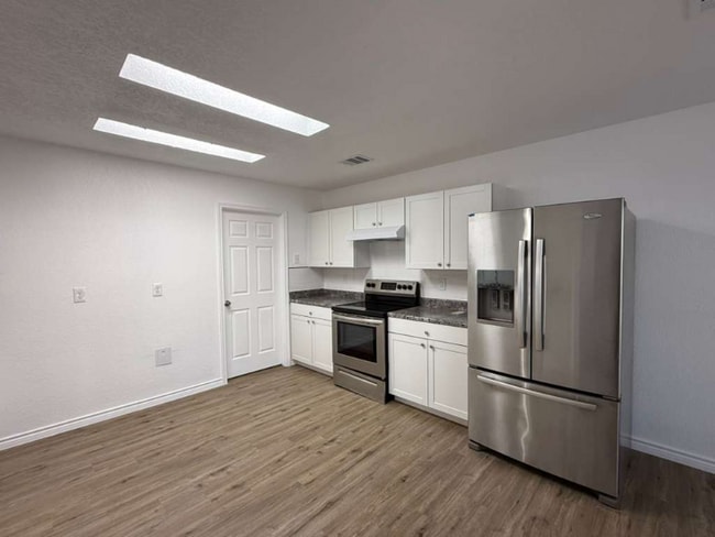 Building Photo - 6627 Diamond Pass