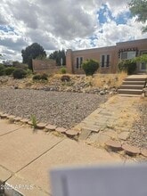 Building Photo - 1325 Heather Dr