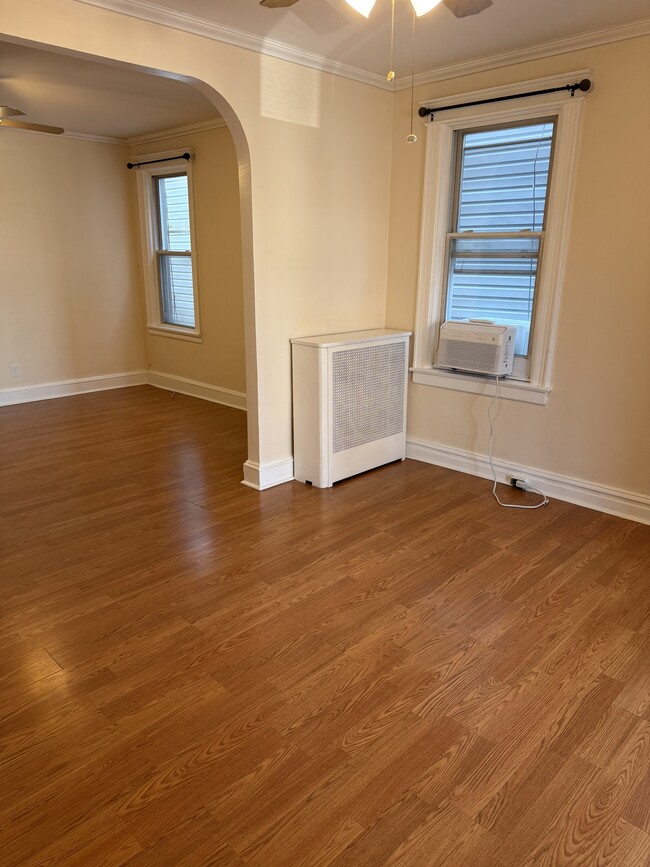 Building Photo - 6109 Madison St