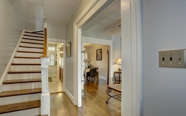 Foto del edificio - 720 Fairmont St NW