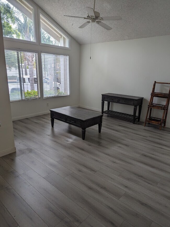 Foto del edificio - 1046 Canal St