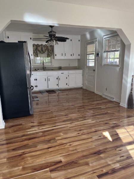 Foto del edificio - 2204 Dallas St