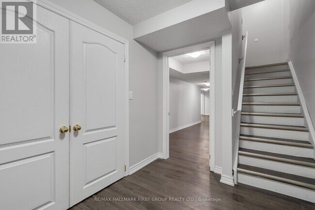 Building Photo - 7 Blairmore Terrace