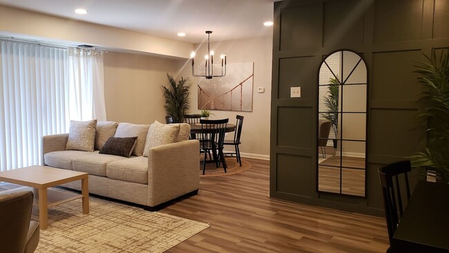 Building Photo - Executive Suites 3