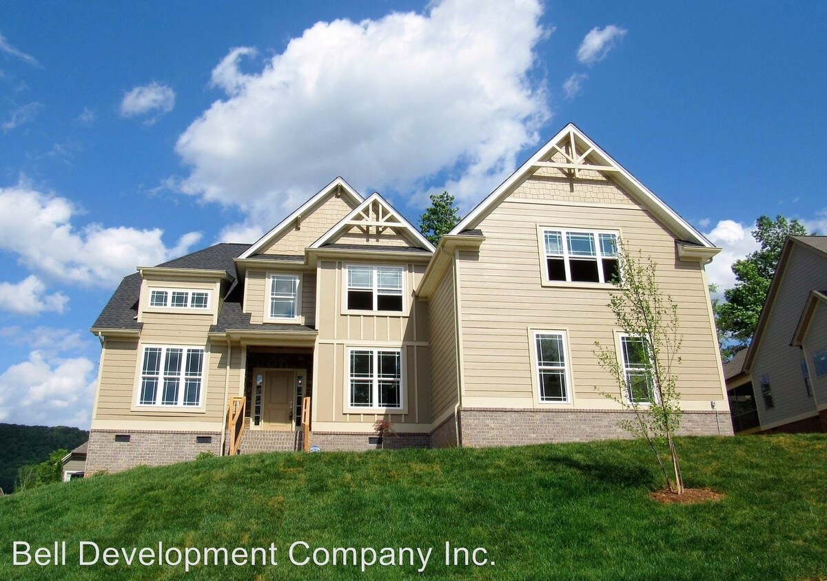 Primary Photo - 8836 Springhouse Ct