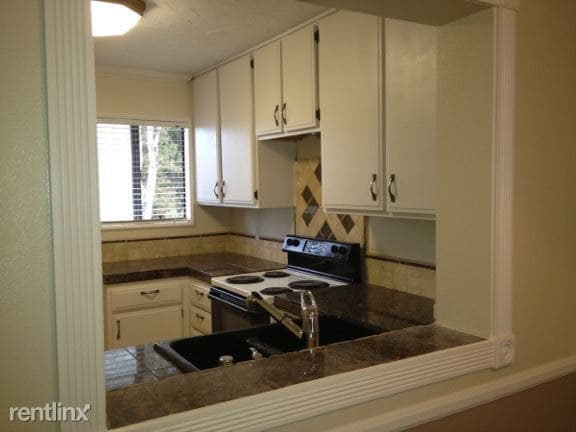 Building Photo - 2 br, 2.5 bath Condo - 209 N Singingwood S...