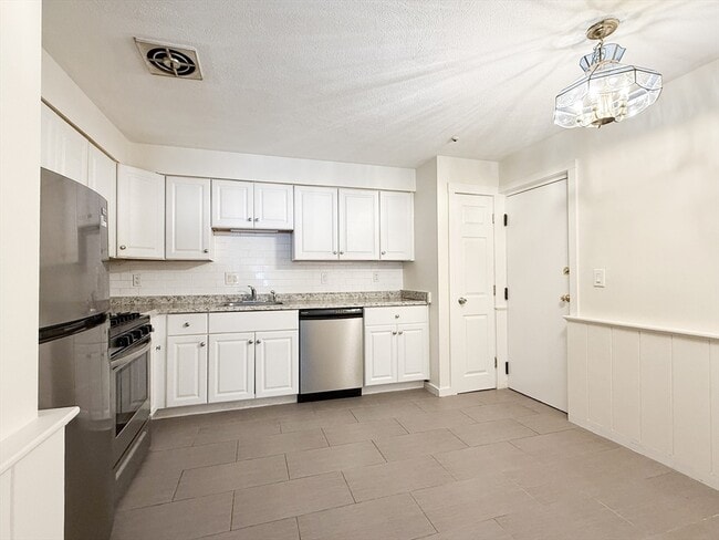 Foto del edificio - 80 Walnut St