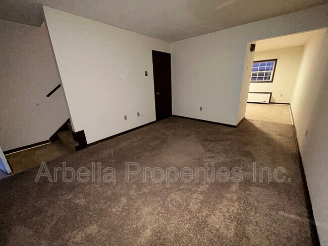 Foto del edificio - 499 Nicholas St SE