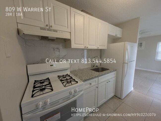 Foto del edificio - 809 W Warren St
