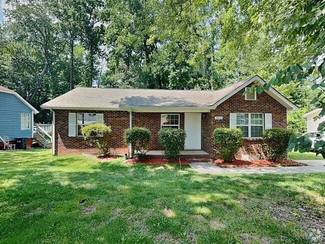 Building Photo - 6613 Cool Water Ct