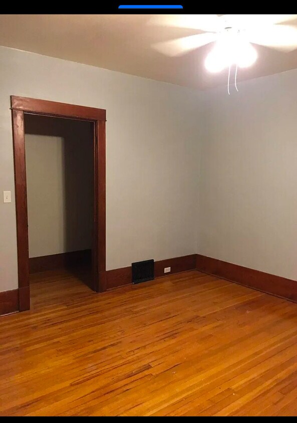 Foto principal - 876 Yale Ct
