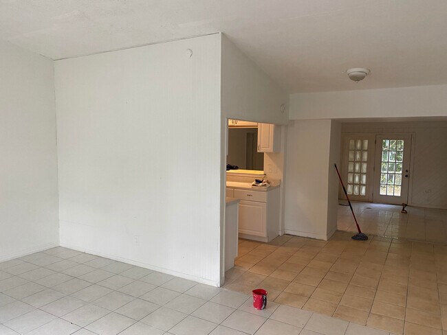 Foto del edificio - 5309 Grandview Dr