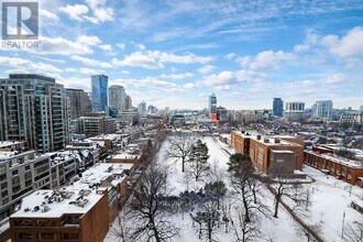 Building Photo - 1315 Bay St.