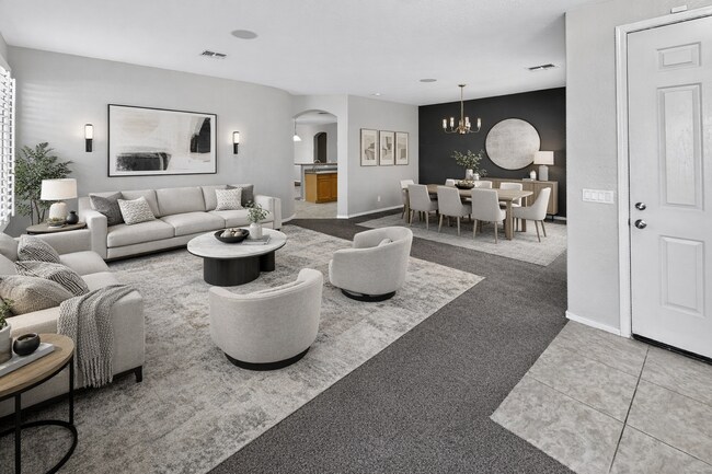 Foto del edificio - Single-level 4 bed, 2 bath home with tandem 3-car garage and RV gate.
