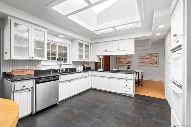 Building Photo - 1658 Bartram Way