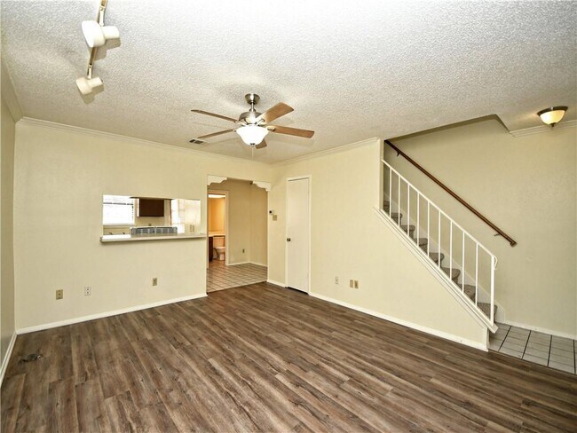 Building Photo - 8400 Jamestown Dr