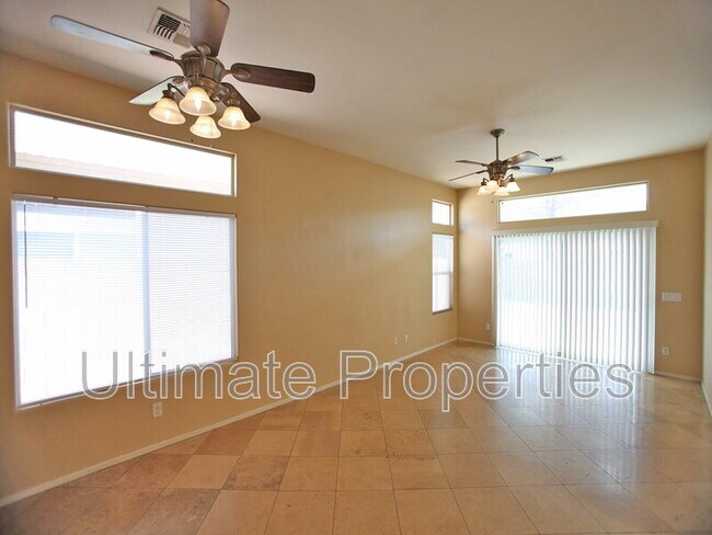 Foto del edificio - 17643 N 17th St