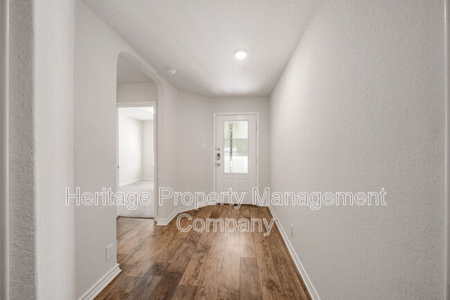 Photo - 15119 Longtailed Duck House