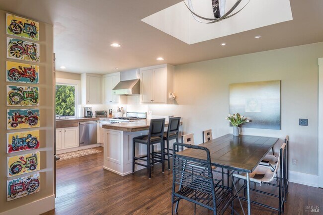 Foto del edificio - 489 Fulton Ln