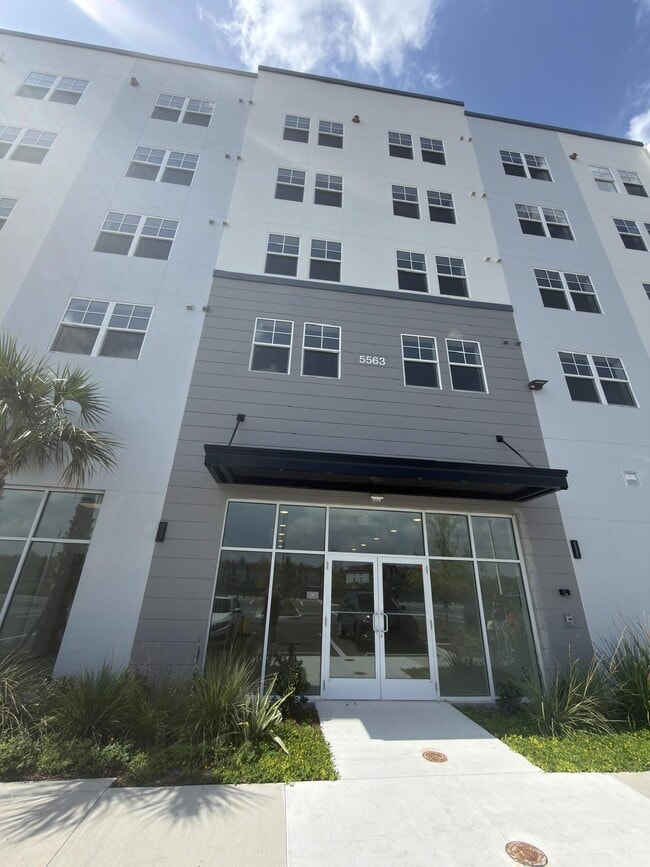 Building Photo - 5563 Millenia Blvd