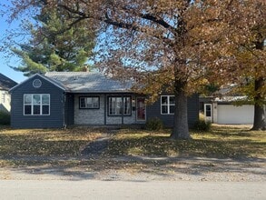 Building Photo - 303 S 4th St