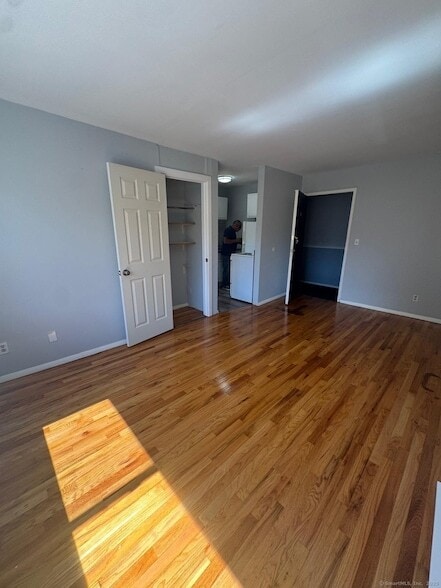 Building Photo - 155 Birdseye St