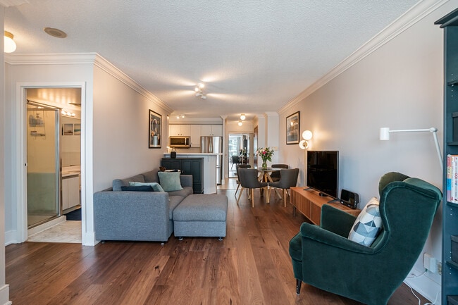 Photo du bâtiment - 10 Yonge St