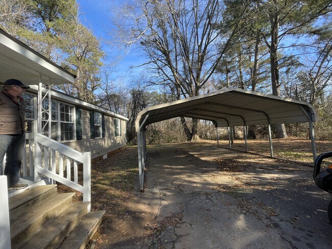Building Photo - 5412 Whitehall Rd