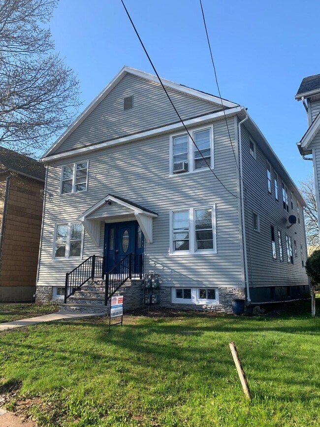 Foto del edificio - 136 S Stiles St