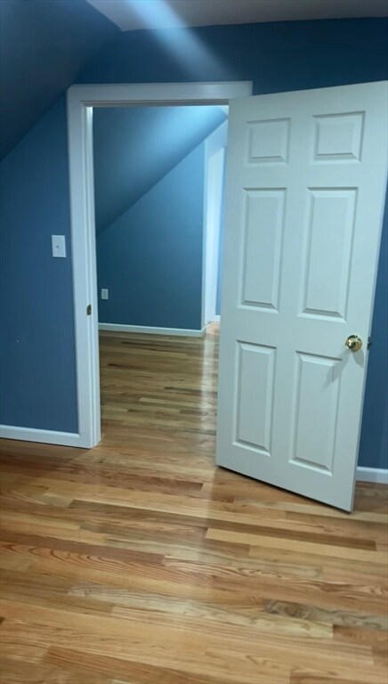 Foto del edificio - 296 Revere St