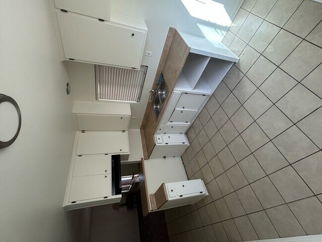 Foto del edificio - 21322 Powhatan Rd