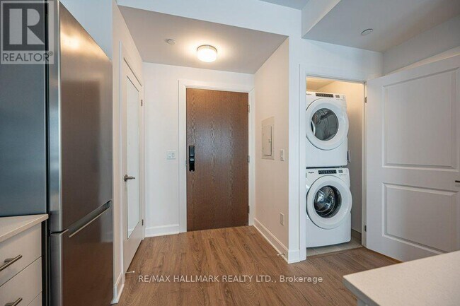 Building Photo - 3240 William Coltson Ave