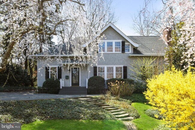 Building Photo - 104 Bayard Ln