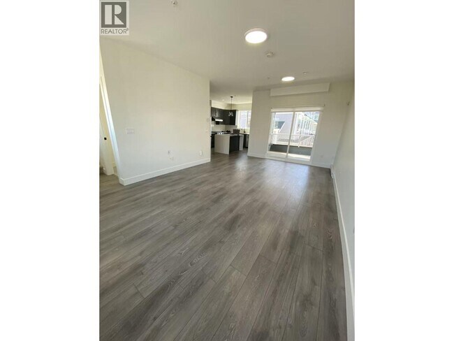 Photo du bâtiment - 769 Ota Ave